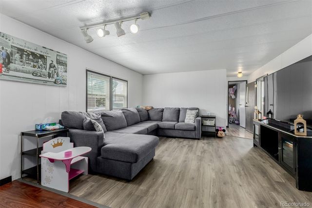 860 W 132nd Avenue, Denver, CO 80234