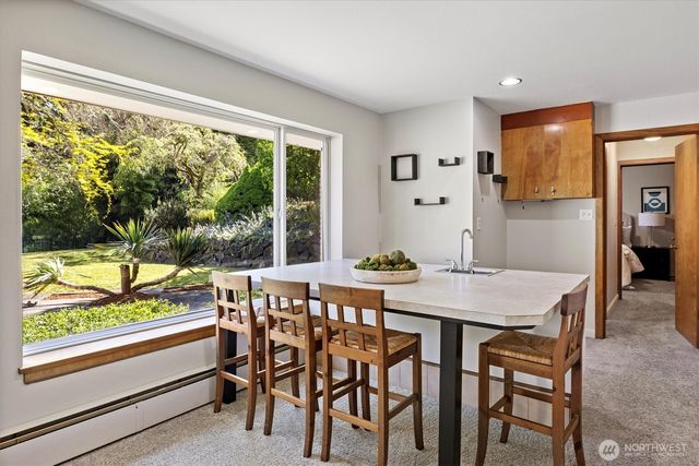 11411 Clovercrest Drive SW, Lakewood, WA 98499