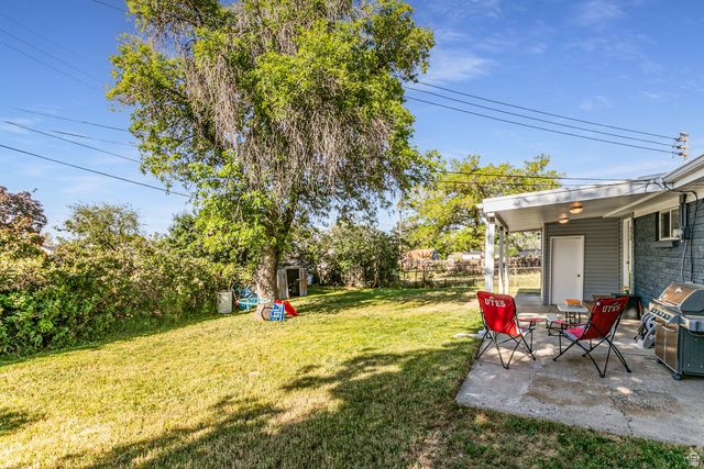 1619 DAVIS DR, Layton, UT 84041