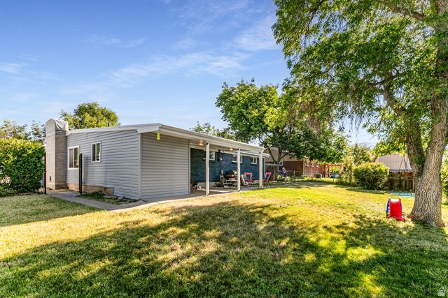 1619 DAVIS DR, Layton, UT 84041