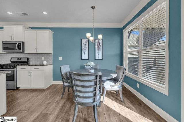 617 Highgarden Lane, Boiling Springs, SC 29316