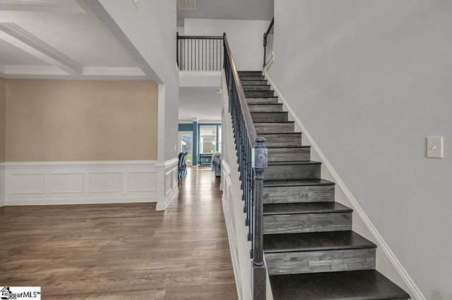 617 Highgarden Lane, Boiling Springs, SC 29316