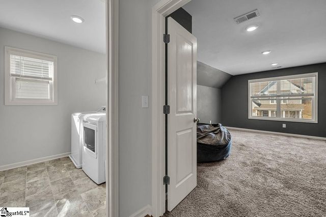 617 Highgarden Lane, Boiling Springs, SC 29316