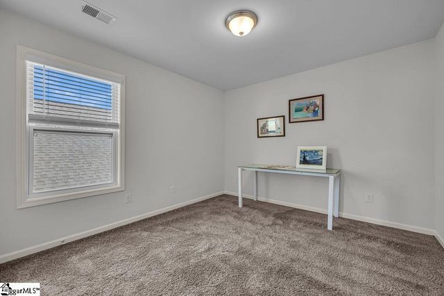 617 Highgarden Lane, Boiling Springs, SC 29316