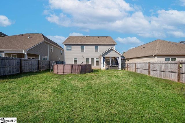 617 Highgarden Lane, Boiling Springs, SC 29316