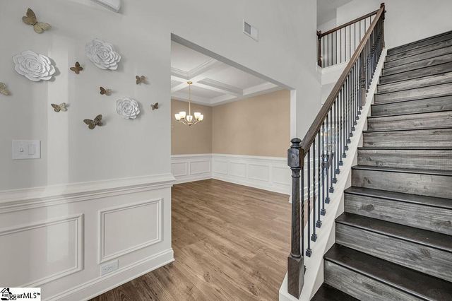 617 Highgarden Lane, Boiling Springs, SC 29316