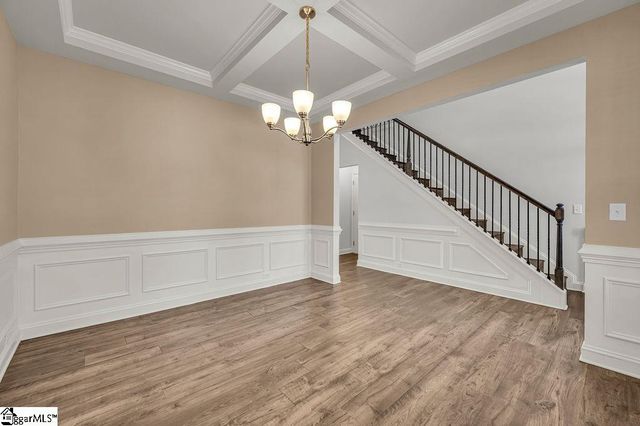 617 Highgarden Lane, Boiling Springs, SC 29316