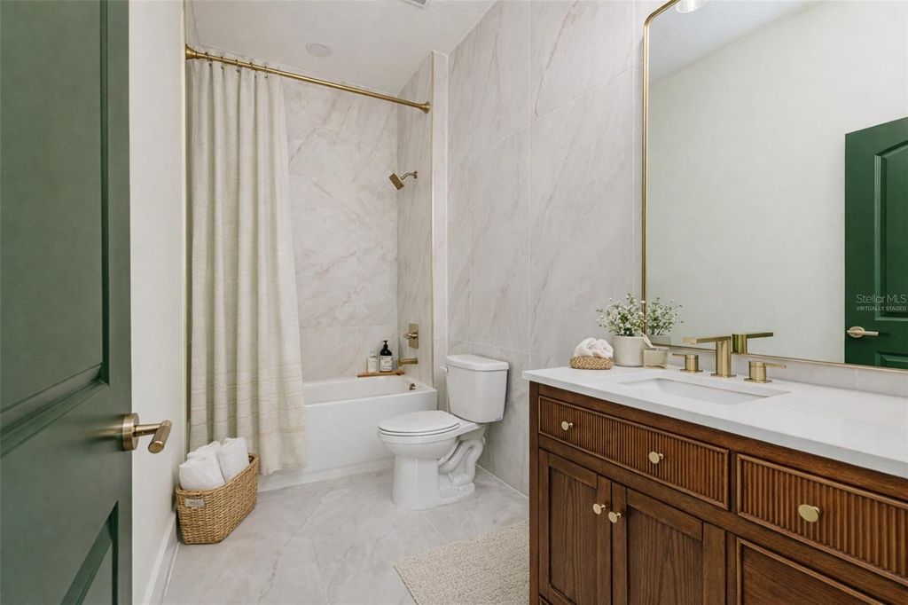 Image 30 of property listing at 7901 N GREENWOOD AVENUE, Tampa, FL 33604