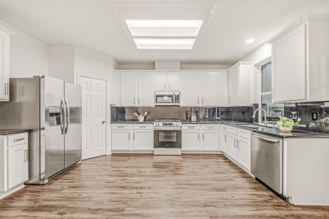 13611 Mansor Drive, Houston, TX 77041