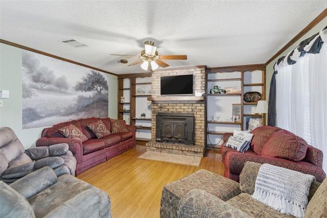 1240 Pine Hill Road, Lake Charles, LA 70605