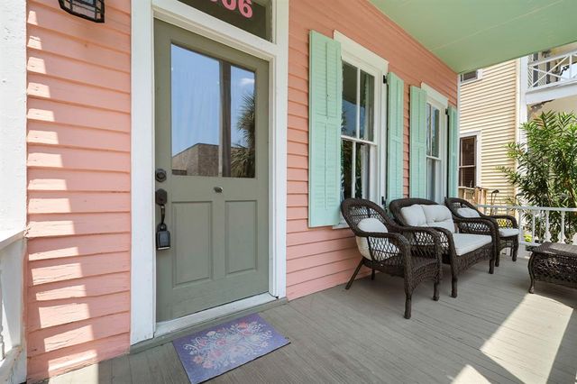 2006 Avenue K, Galveston, TX 77550