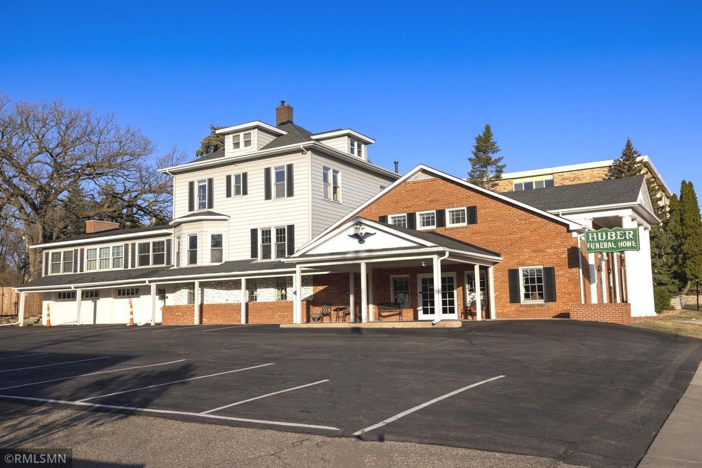520 2nd Street, Excelsior, MN 55331 — exterior