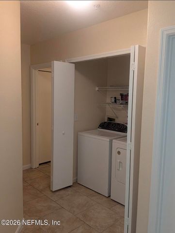 1655 THE GREENS Way 2816, Jacksonville Beach, FL 32250
