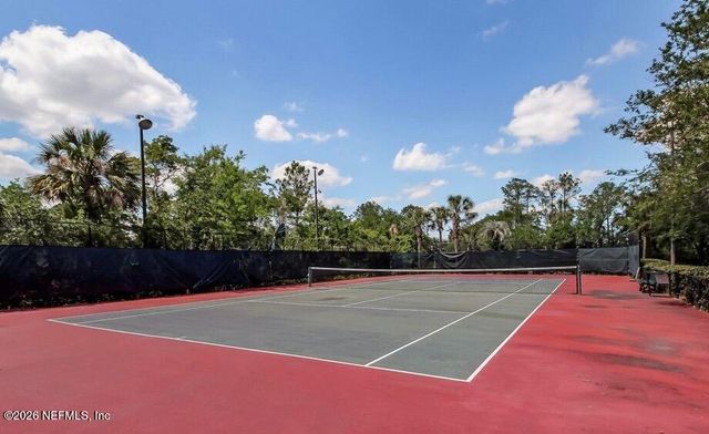 1655 THE GREENS Way 2816, Jacksonville Beach, FL 32250