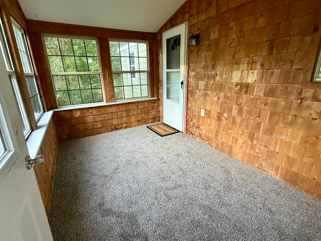 7 Colcord Pond Road, Exeter, NH 03833