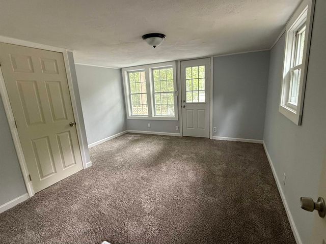 7 Colcord Pond Road, Exeter, NH 03833