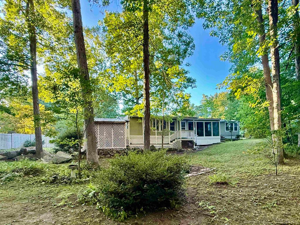7 Colcord Pond Road, Exeter, NH 03833