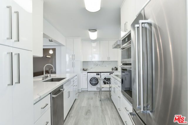 201 OCEAN Avenue 404P, Santa Monica, CA 90402