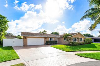 1540 SW 56th Avenue, Plantation, FL 33317