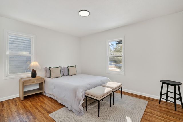 2561 Harvester Avenue E, Maplewood, MN 55119