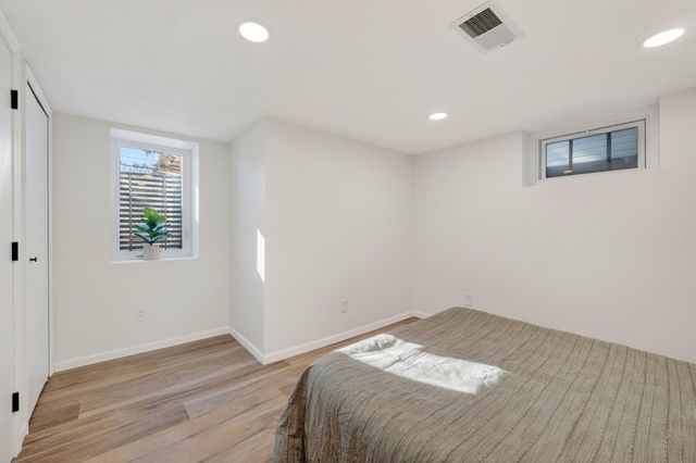 2561 Harvester Avenue E, Maplewood, MN 55119