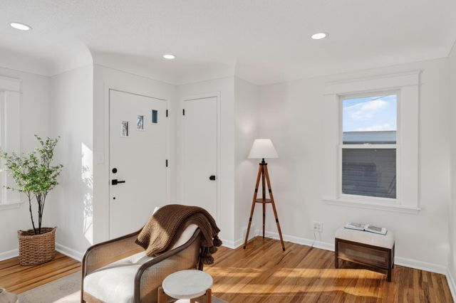 2561 Harvester Avenue E, Maplewood, MN 55119