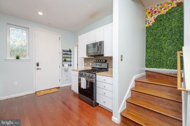 428 E OLIVER ST, Baltimore, MD 21202