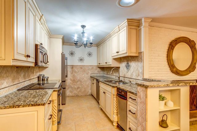 724 Barnes Mill Road, Richmond, KY 40475