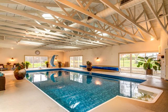 724 Barnes Mill Road, Richmond, KY 40475