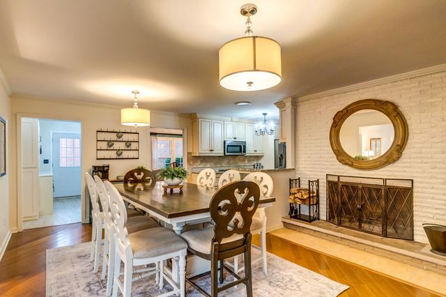 724 Barnes Mill Road, Richmond, KY 40475