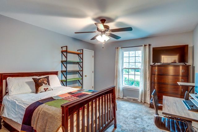 724 Barnes Mill Road, Richmond, KY 40475