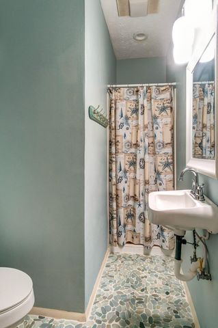 724 Barnes Mill Road, Richmond, KY 40475