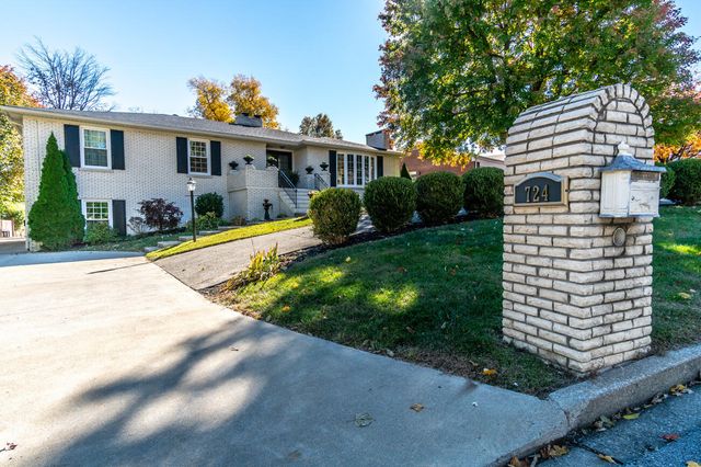 724 Barnes Mill Road, Richmond, KY 40475