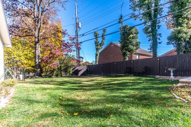 724 Barnes Mill Road, Richmond, KY 40475