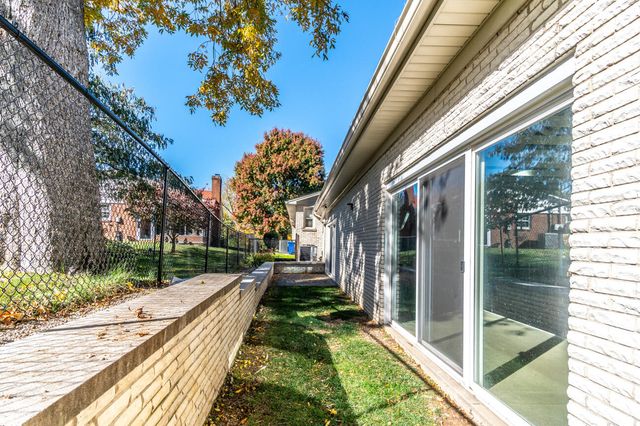 724 Barnes Mill Road, Richmond, KY 40475