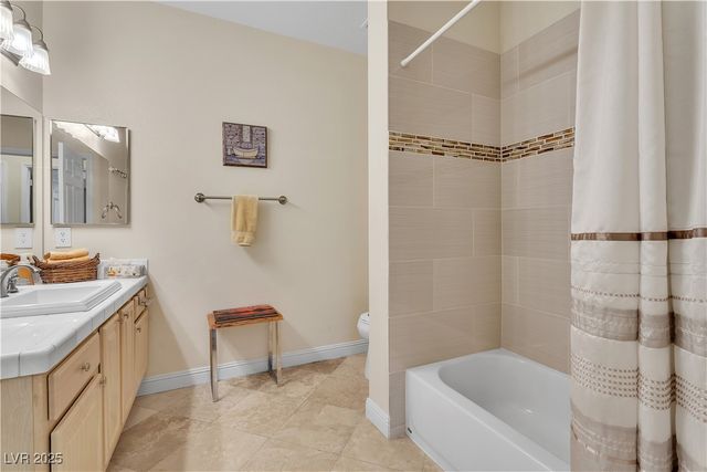 5250 South Rainbow Boulevard 2003, Las Vegas, NV 89118