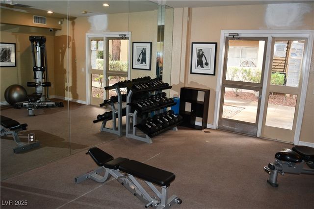 5250 South Rainbow Boulevard 2003, Las Vegas, NV 89118