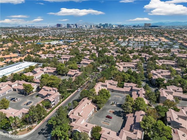 5250 South Rainbow Boulevard 2003, Las Vegas, NV 89118