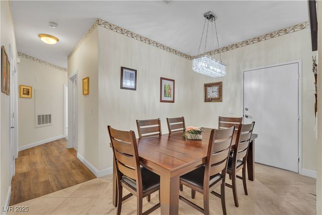 5250 South Rainbow Boulevard 2003, Las Vegas, NV 89118