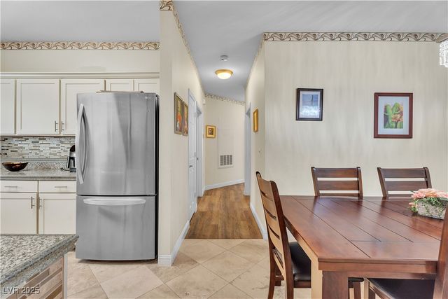 5250 South Rainbow Boulevard 2003, Las Vegas, NV 89118