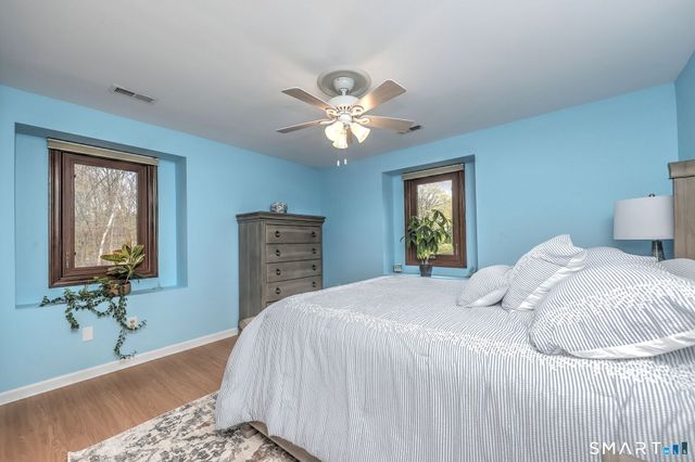 2262 Ridge Road, North Haven, CT 06473