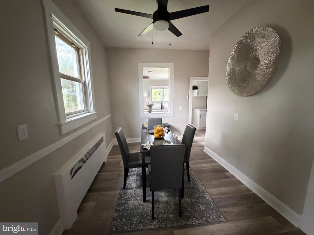 Image 4 of property listing at 3505 FRANKFORD AVE, Baltimore, MD 21214