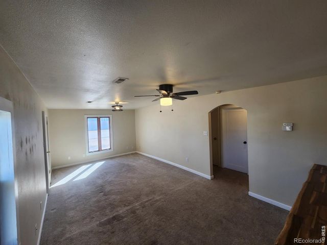 501 N 6th Avenue, Sterling, CO 80751