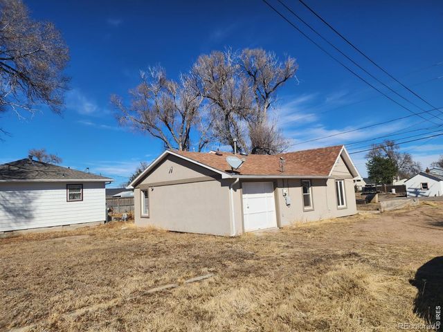 501 N 6th Avenue, Sterling, CO 80751