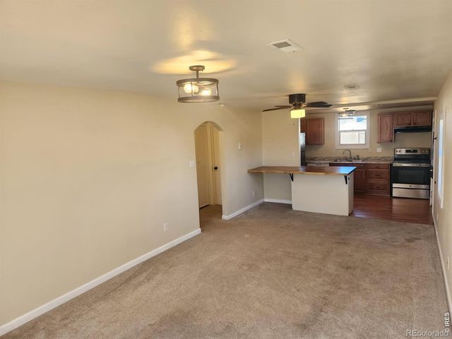 501 N 6th Avenue, Sterling, CO 80751