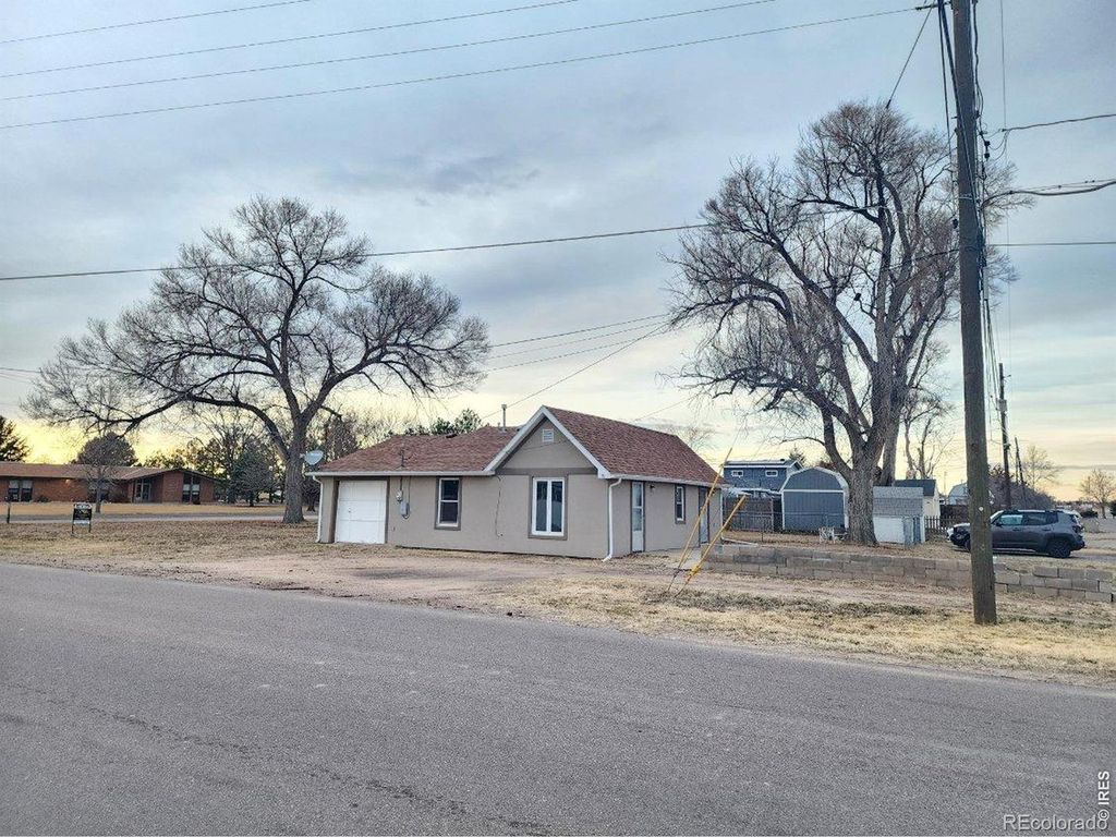 501 N 6th Avenue, Sterling, CO 80751