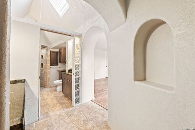 34 J WILLIAMS RD, Boerne, TX 78006