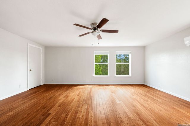 34 J WILLIAMS RD, Boerne, TX 78006
