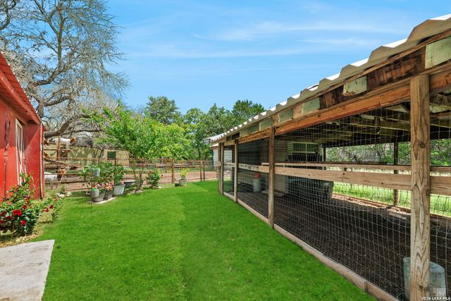 34 J WILLIAMS RD, Boerne, TX 78006