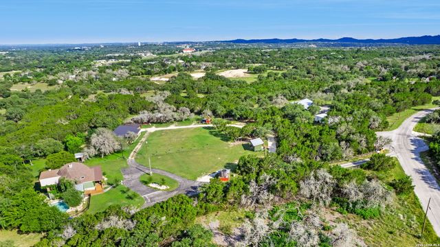34 J WILLIAMS RD, Boerne, TX 78006